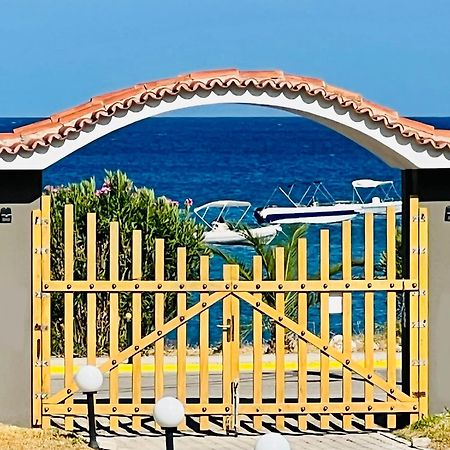 Hotel Gazonia Family Estate à Skala  Extérieur photo